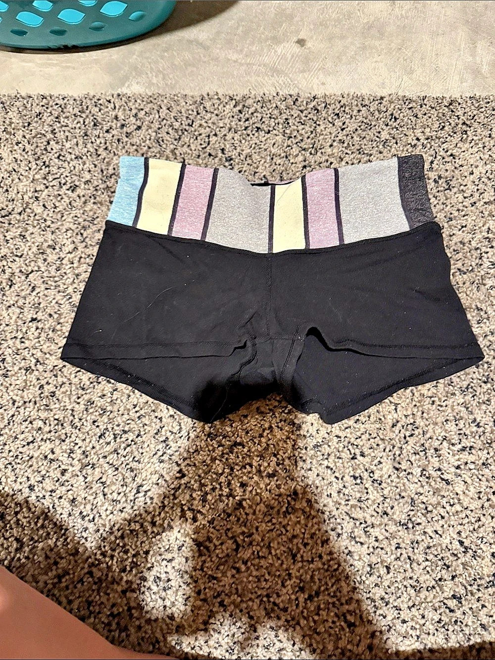 lululemon Reverse Groove Short Athletic Shorts Black & Pink